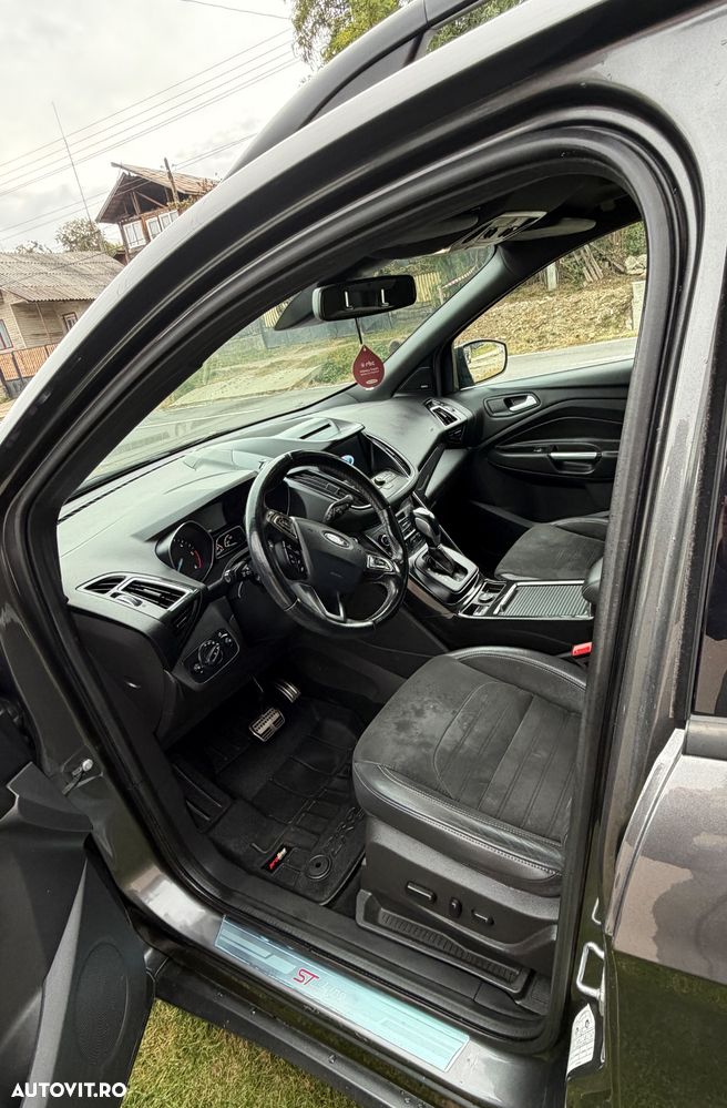 Ford Kuga - 13