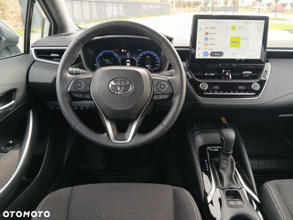 Toyota Corolla 1.8 Hybrid Comfort - 24