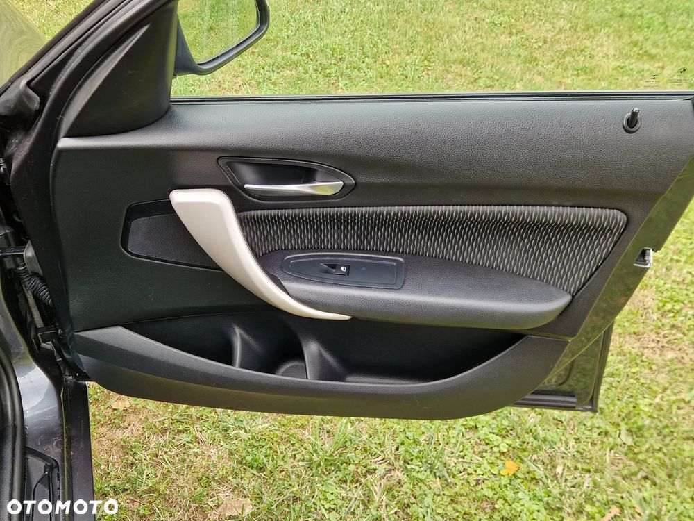 BMW Seria 1 116d EfficientDynamics - 20