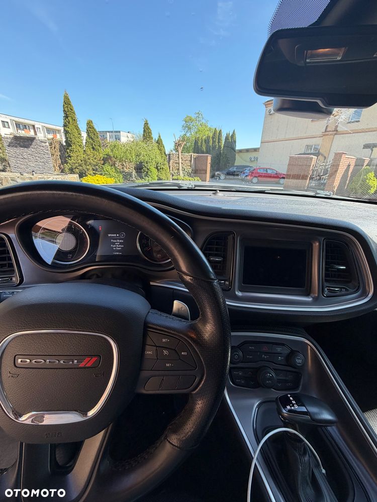 Dodge Challenger 5.7 R/T - 13
