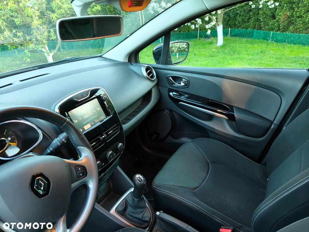 Renault Clio 0.9 TCe Business - 13