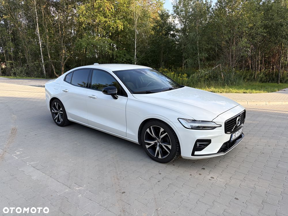 Volvo S60 B4 B R-Design - 9