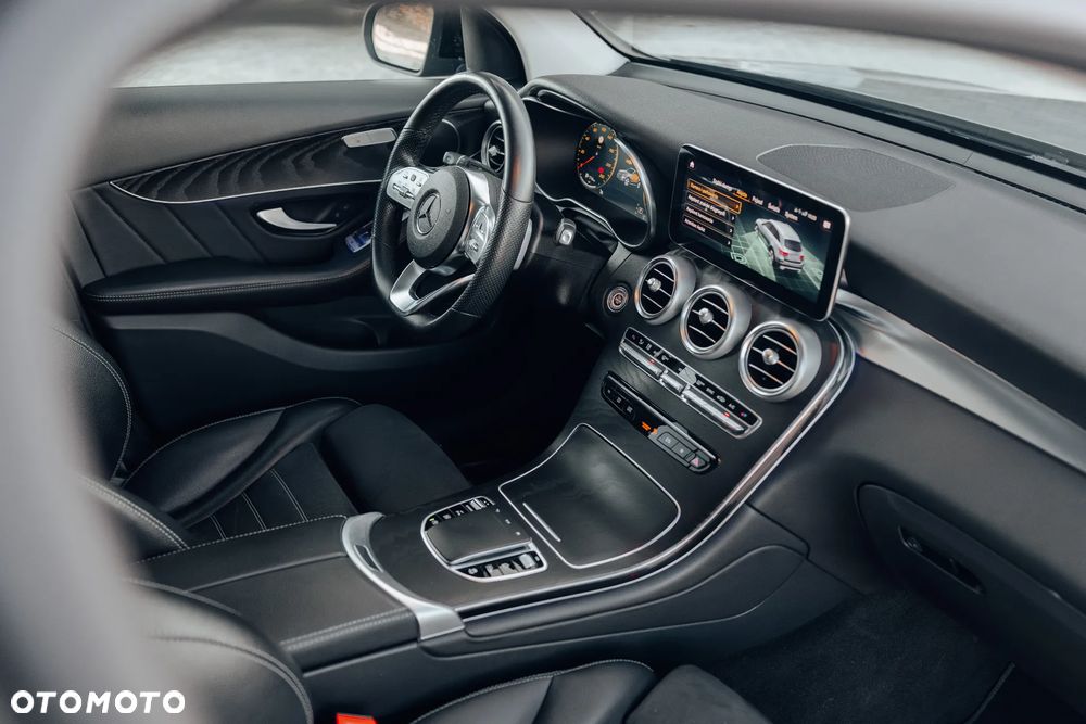 Mercedes-Benz GLC 200 d 4-Matic Business Edition - 24