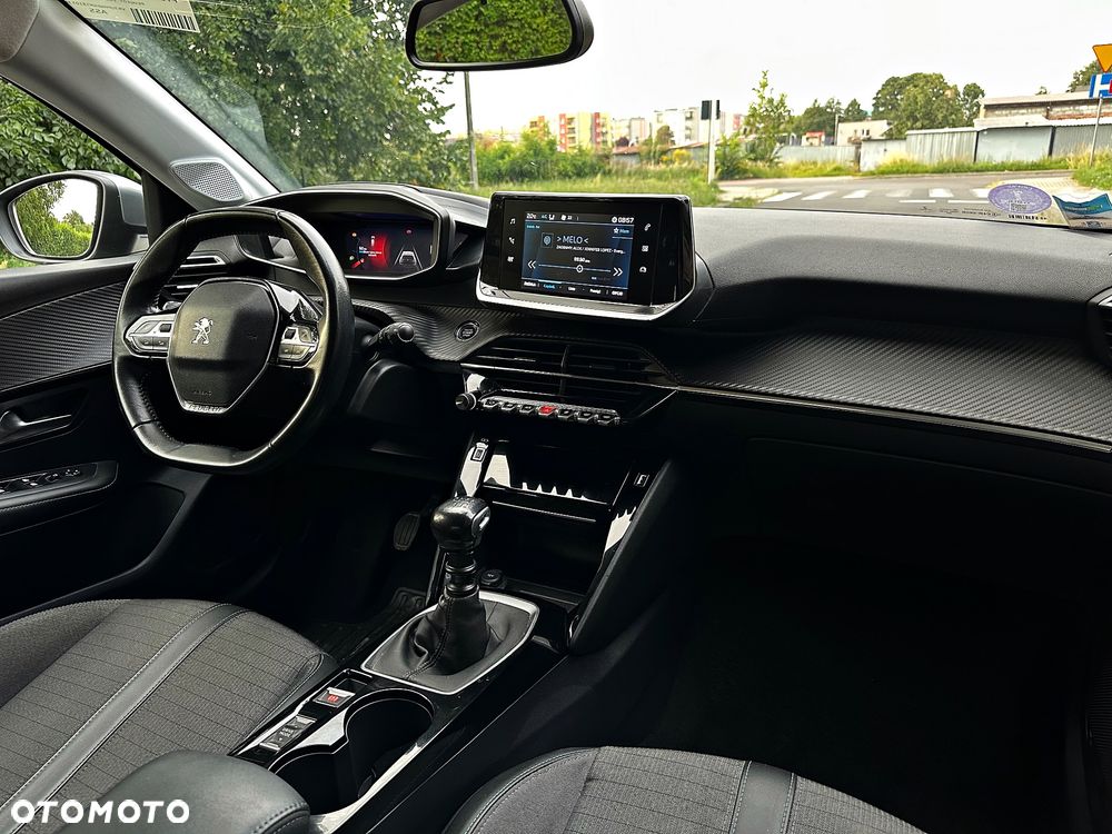 Peugeot 208 PureTech 100 Allure Pack - 14