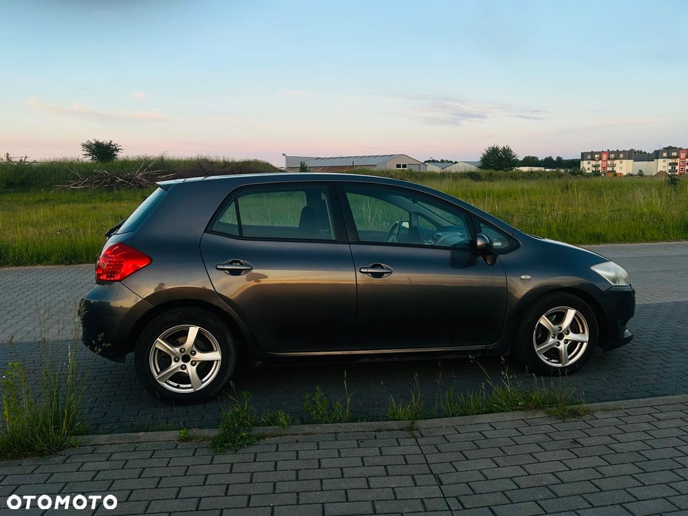 Toyota Auris 2.0 D-4D Prestige - 6