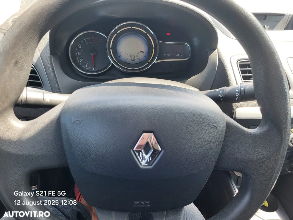 Renault Fluence - 14