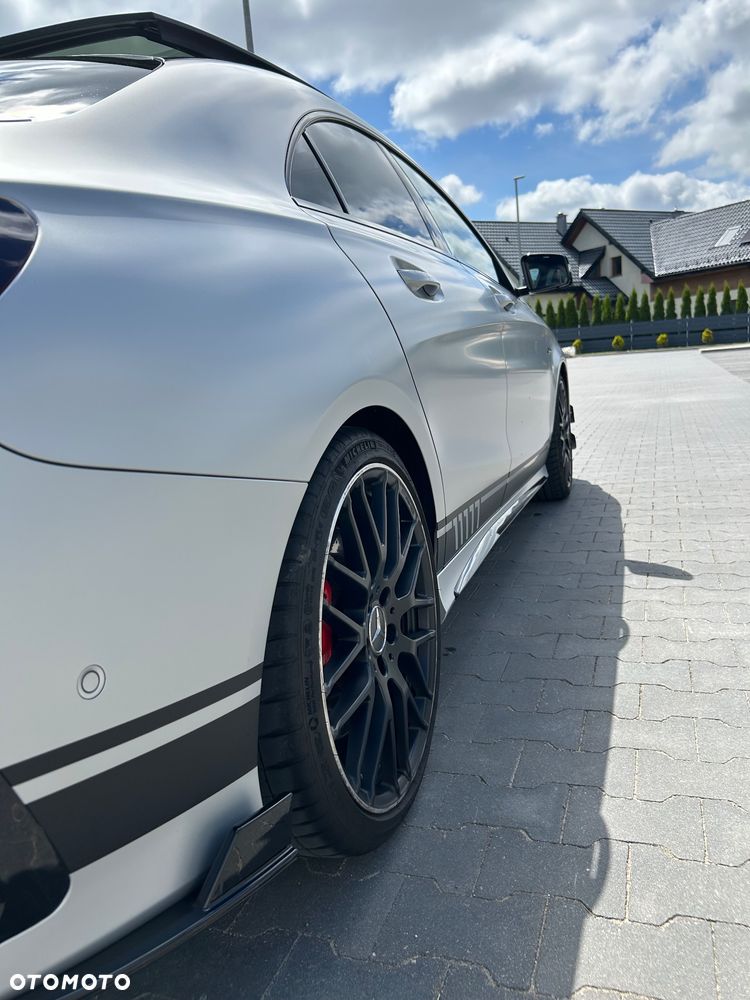 Mercedes-Benz CLA - 2