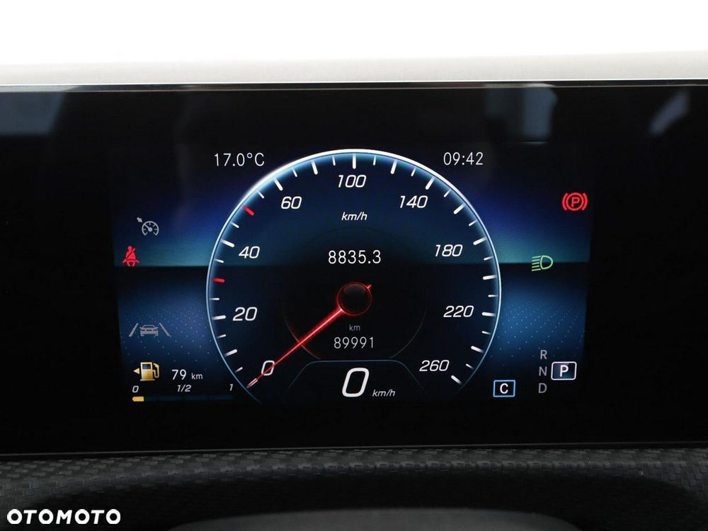 Mercedes-Benz CLA 200 d 8G-DCT - 23
