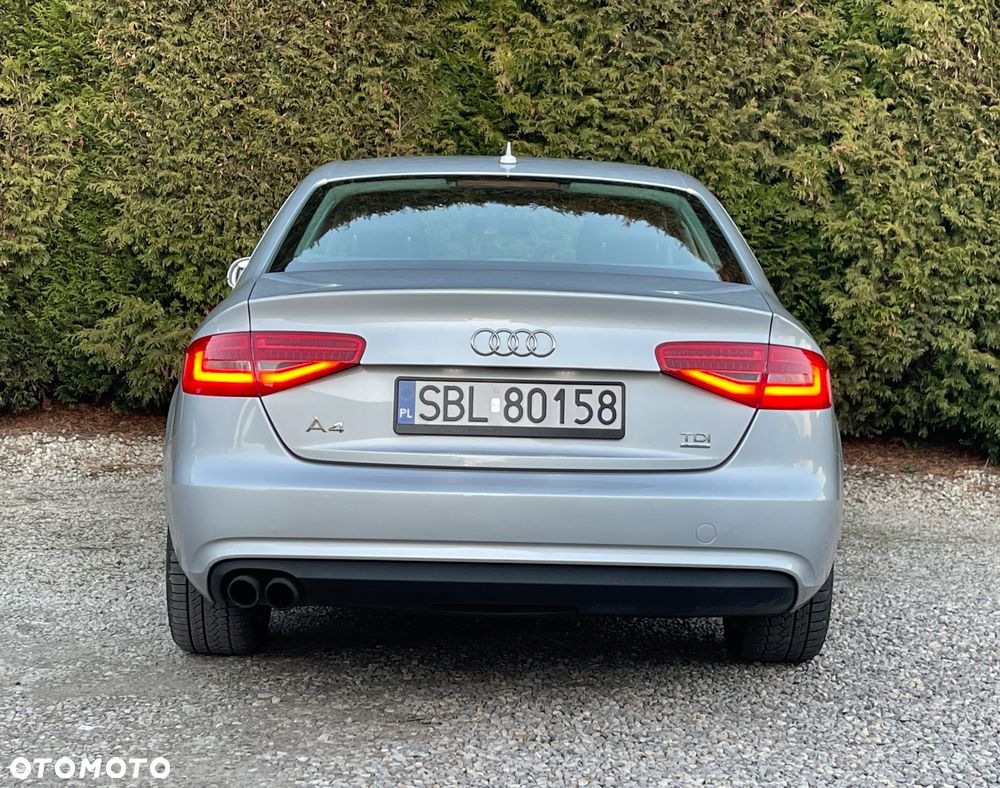 Audi A4 Limousine 2.0 TDI DPF quattro S tronic Attraction - 16