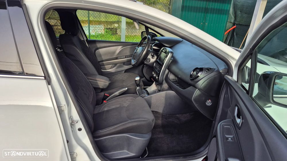 Renault Clio (Energy) dCi 90 Start & Stop LIMITED - 11
