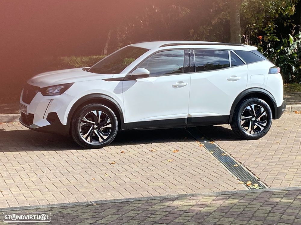 Peugeot 2008 2021 photo 2