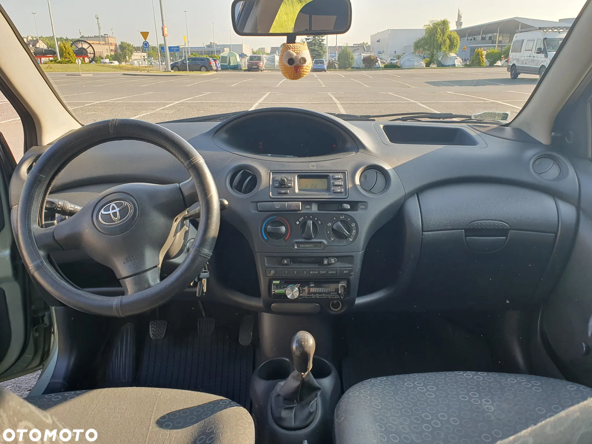 Toyota Yaris 1.0 Base - 7