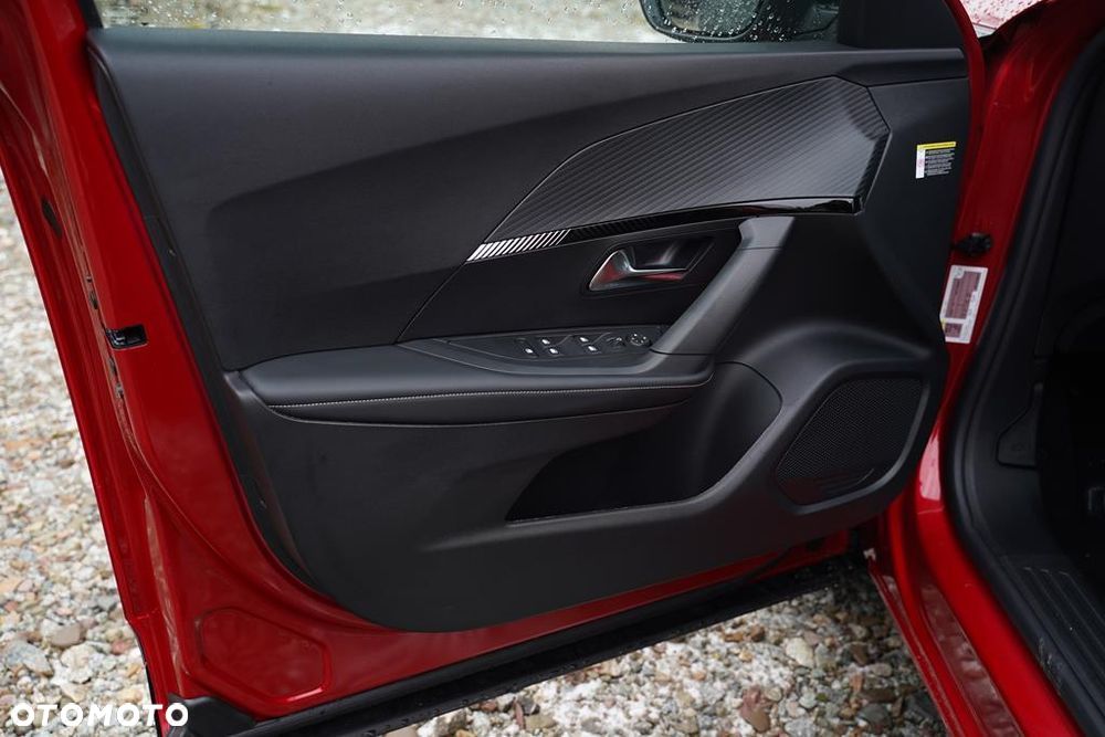 Peugeot 2008 PureTech mHEV Allure e-DCS6 - 10