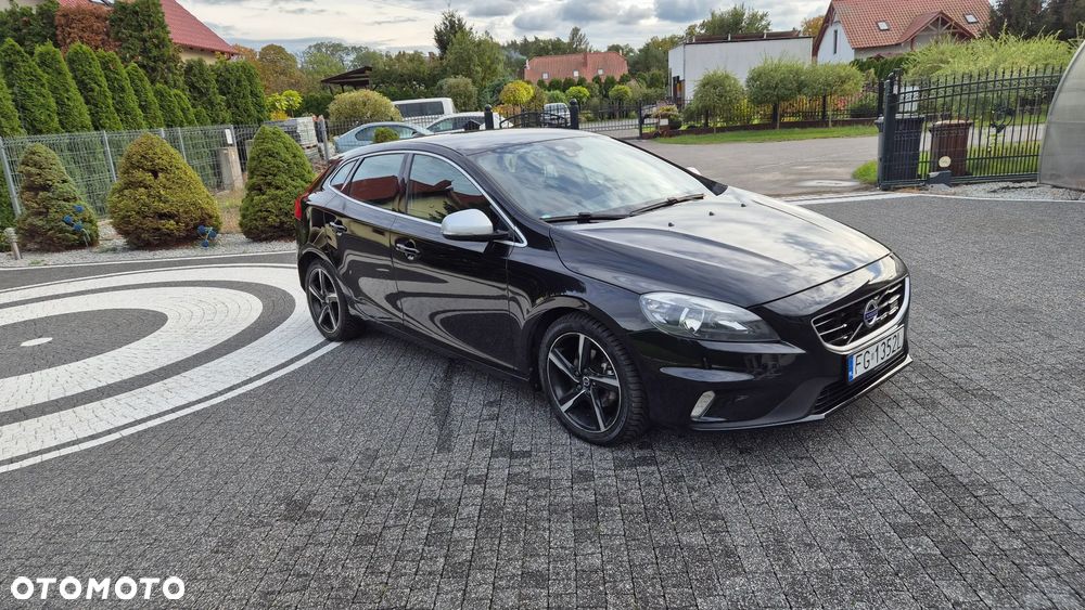 Volvo V40 D2 R-Design - 5