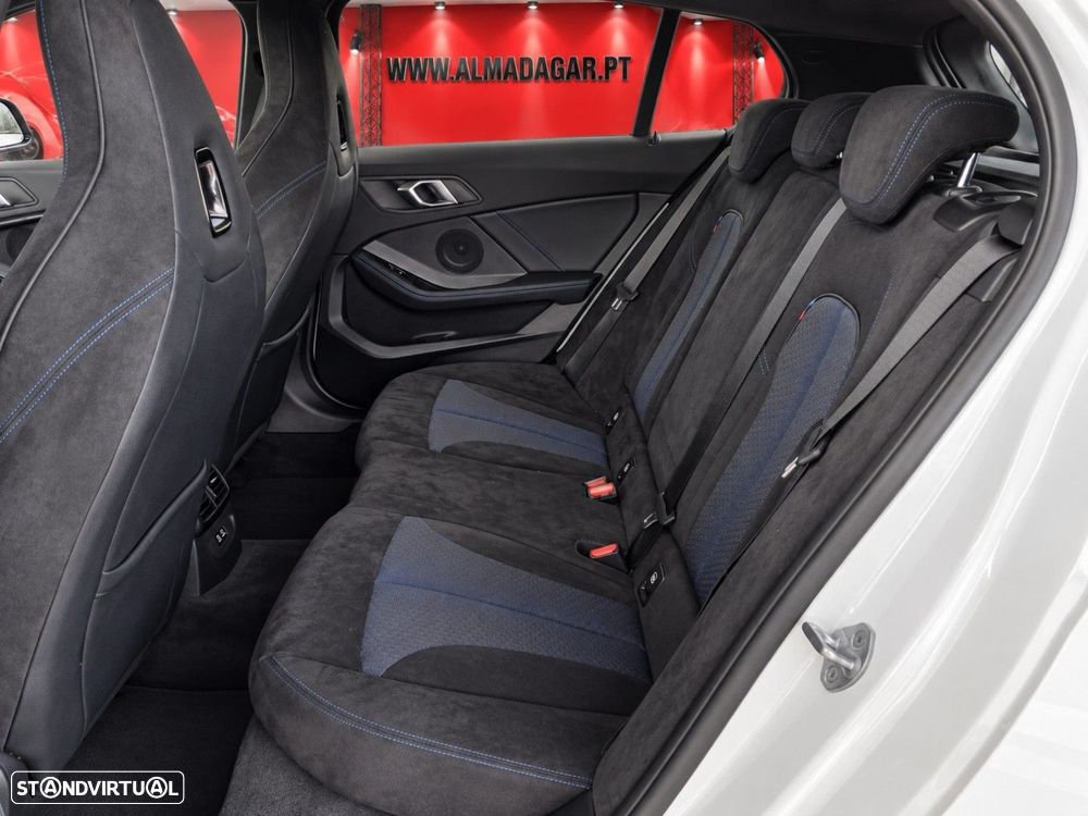 BMW 118 i Pack Desportivo M Auto - 10