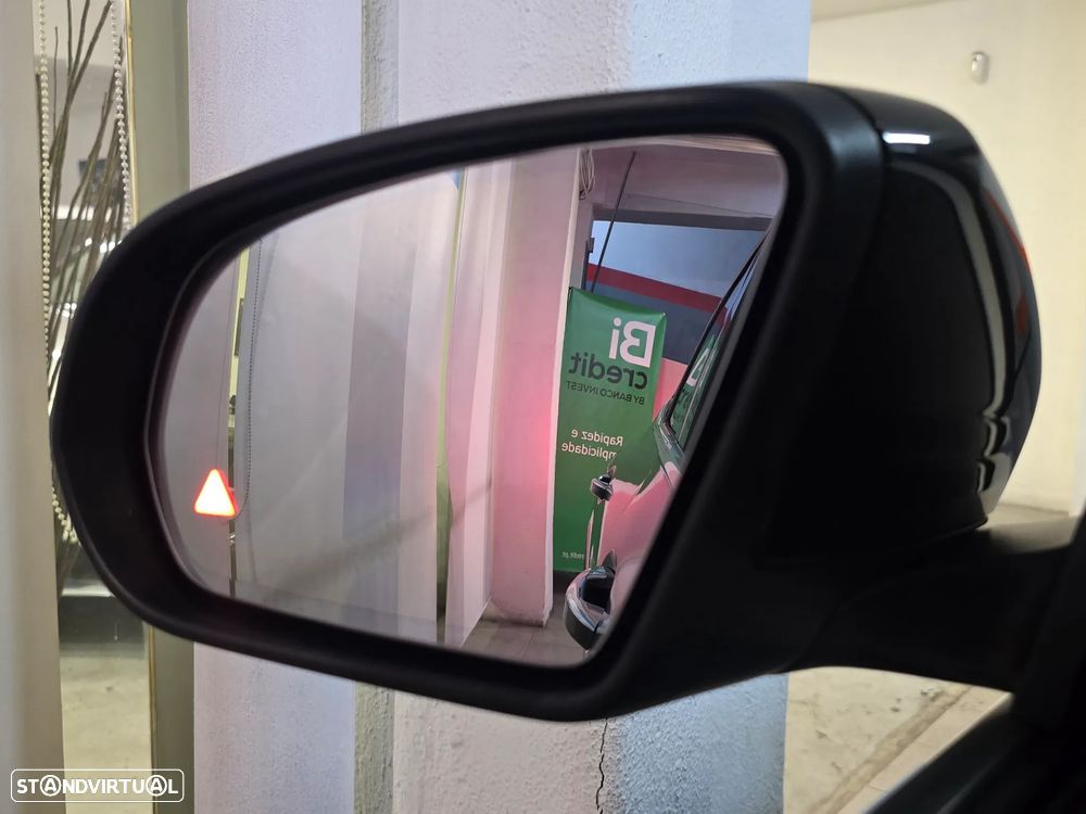 Mercedes-Benz GLA 250 e 8G-DCT Edition AMG Line - 38