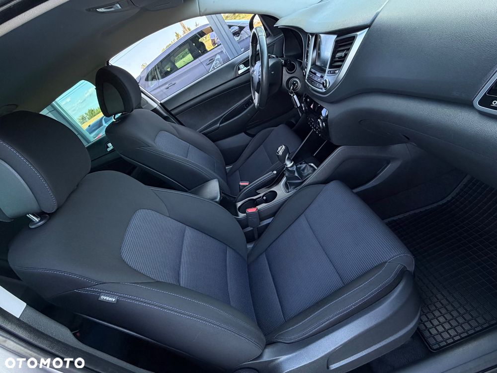 Hyundai Tucson 2.0 CRDi 2WD Trend - 27