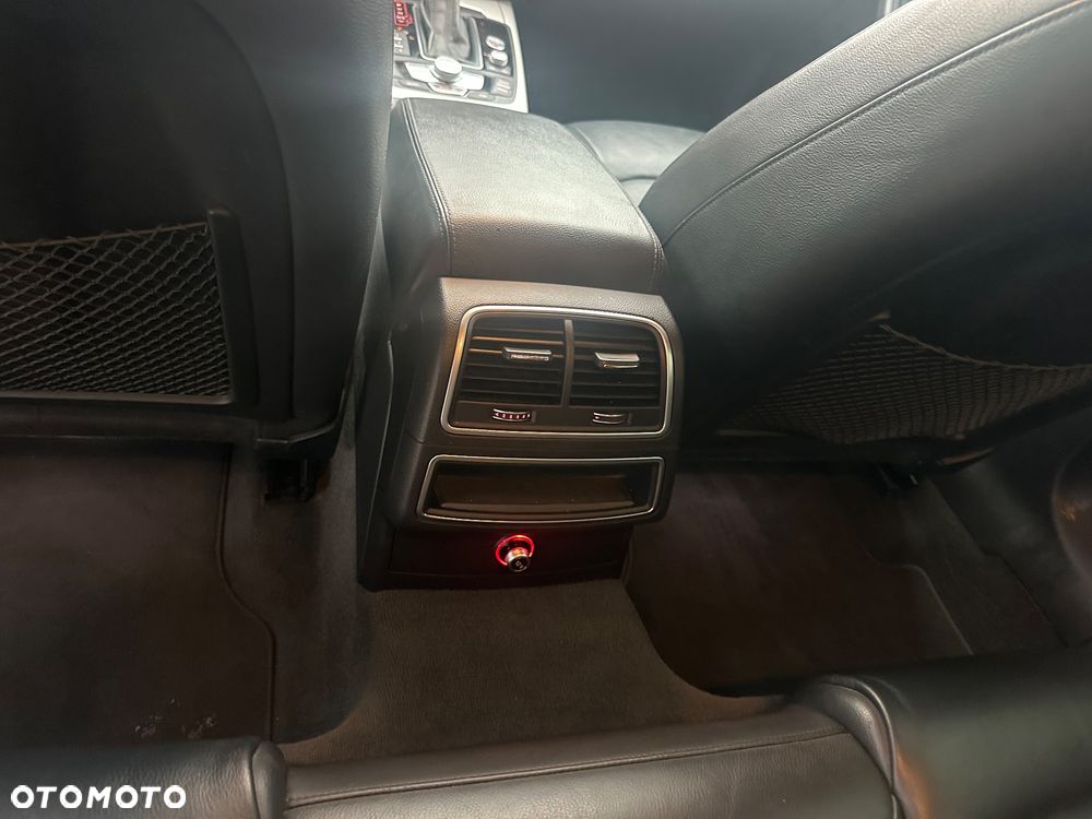 Audi A6 Avant 2.0 TDI Ultra DPF S tronic - 14