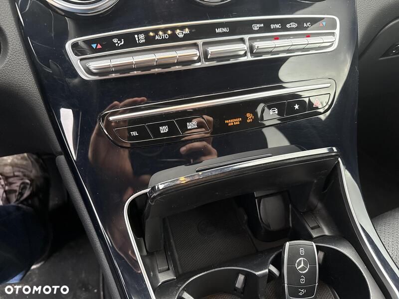 Mercedes-Benz GLC Coupe [C 253] 19 - 18