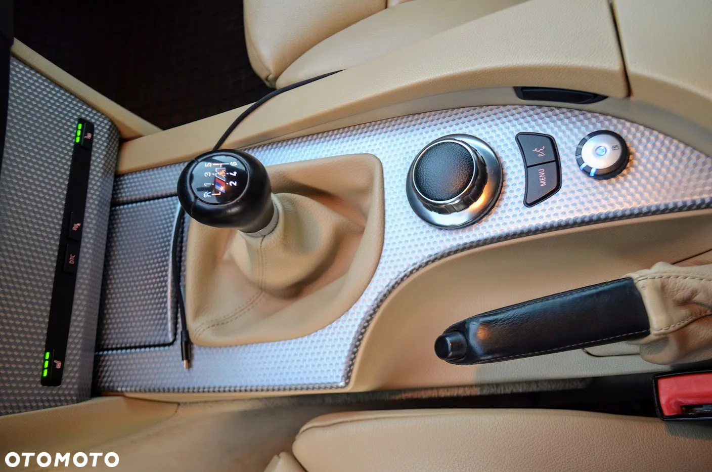 BMW Seria 5 525i Touring - 18
