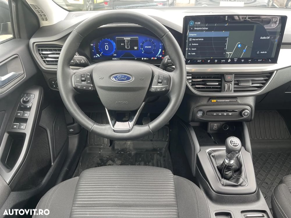 Ford Focus 1.0 EcoBoost Titanium Business - 22