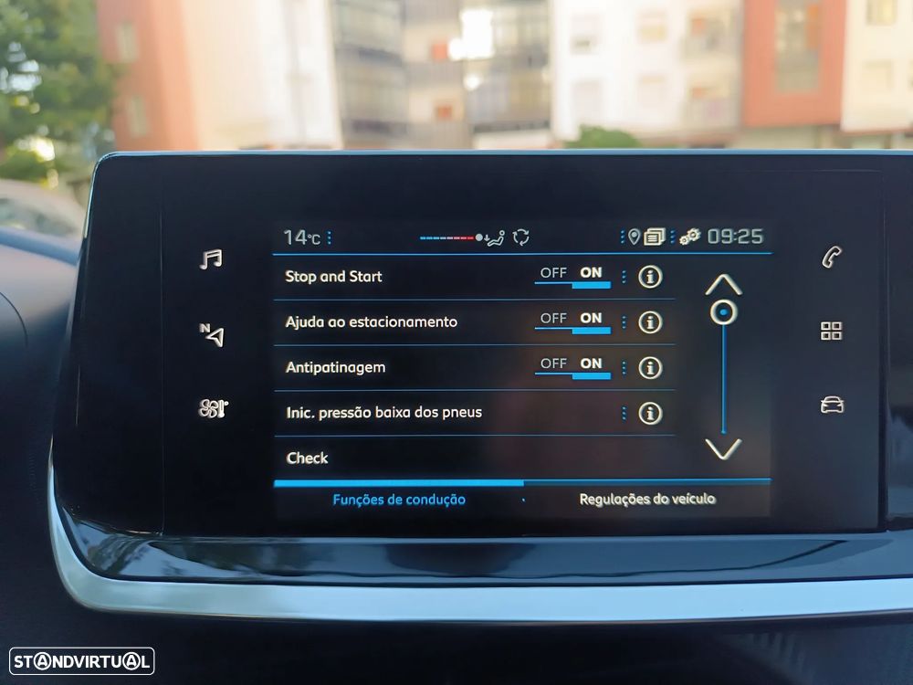 Peugeot 208 PureTech 100 EAT8 Active Pack - 47