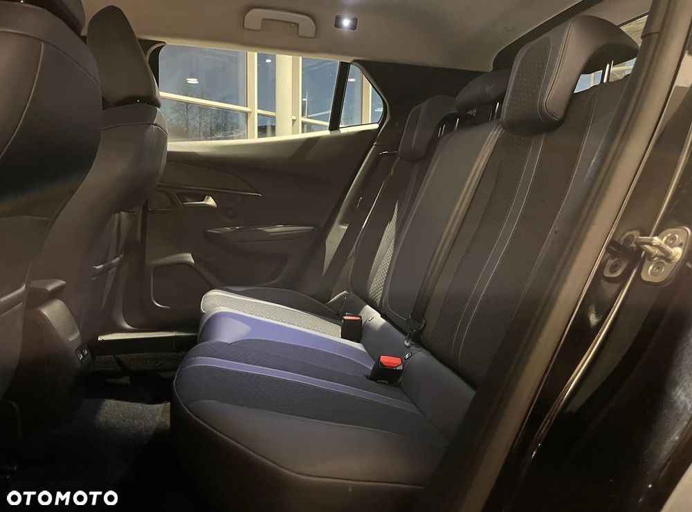 Peugeot 2008 PureTech 130 Allure - 23