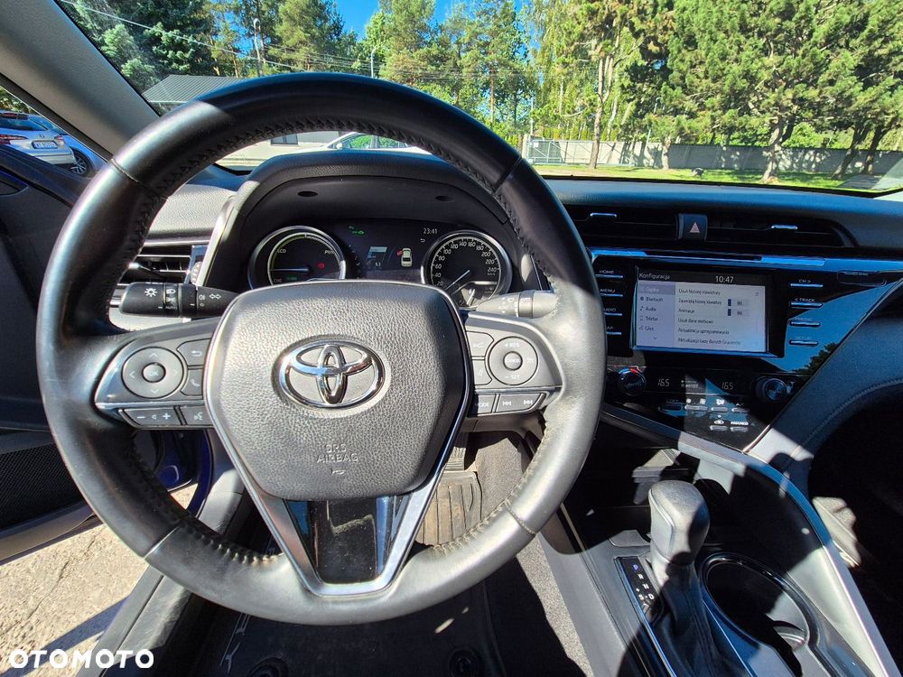 Toyota Camry - 7