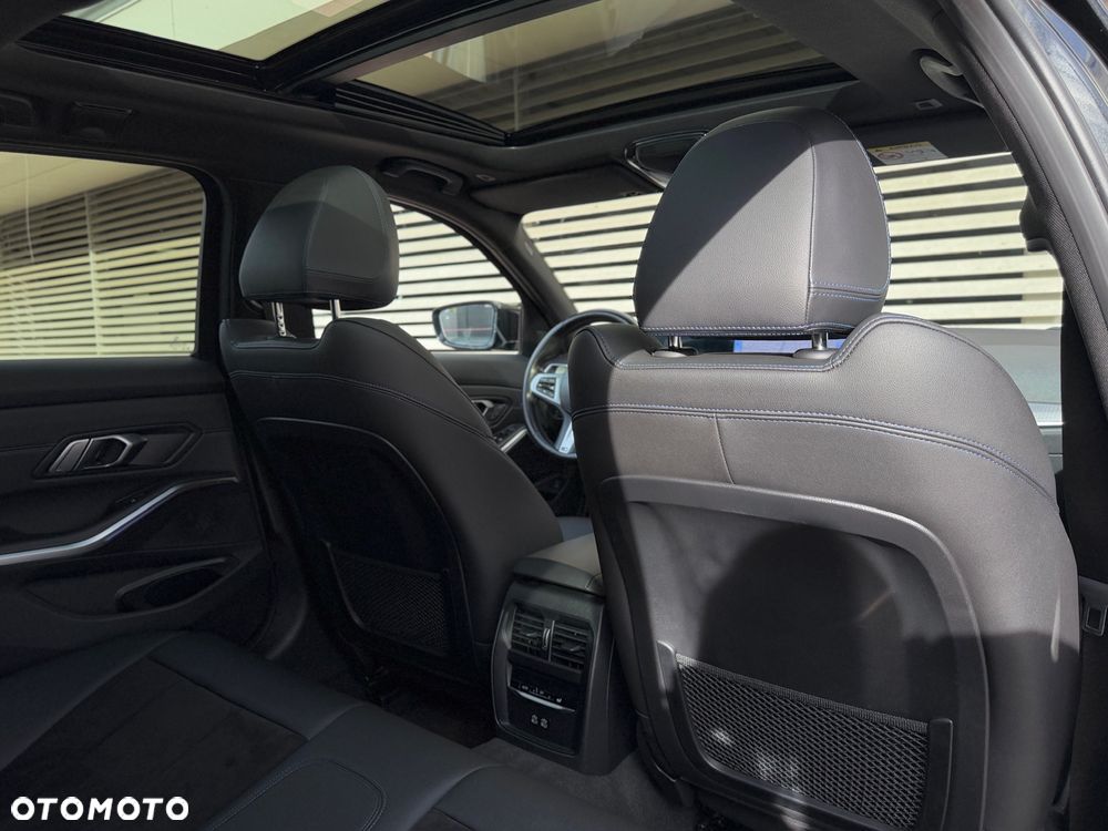 BMW Seria 3 320d M Sport Shadow sport - 25