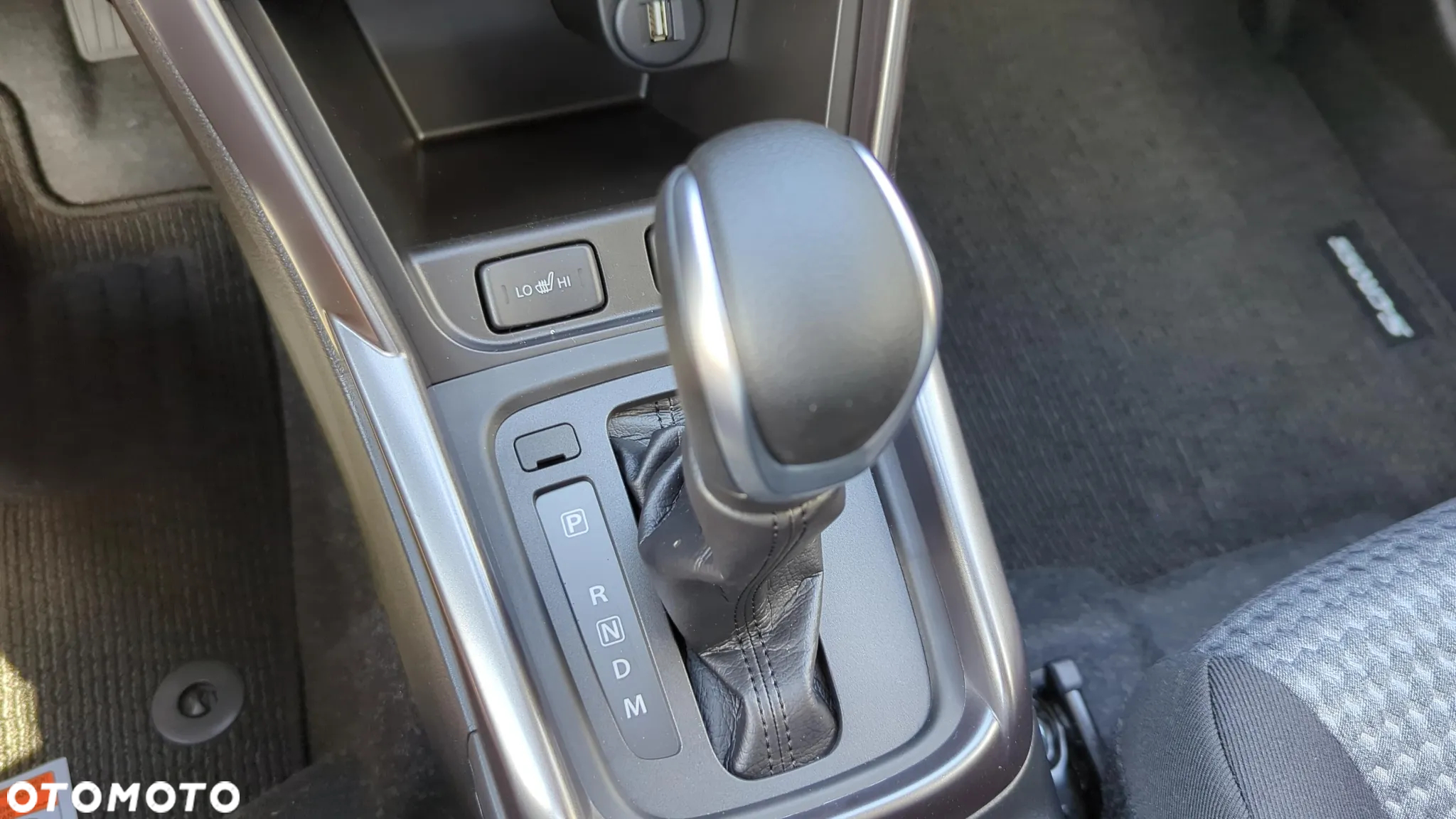 Suzuki SX4 S-Cross 1.5 DualJet Hybrid Premium AGS - 23
