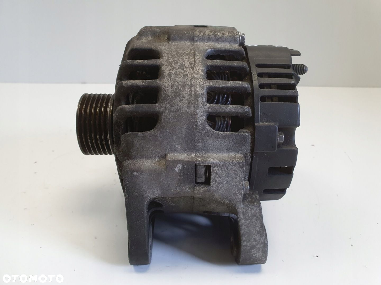 Renault Laguna II 1.8 16V ALTERNATOR 8200153710 100A valeo - 5