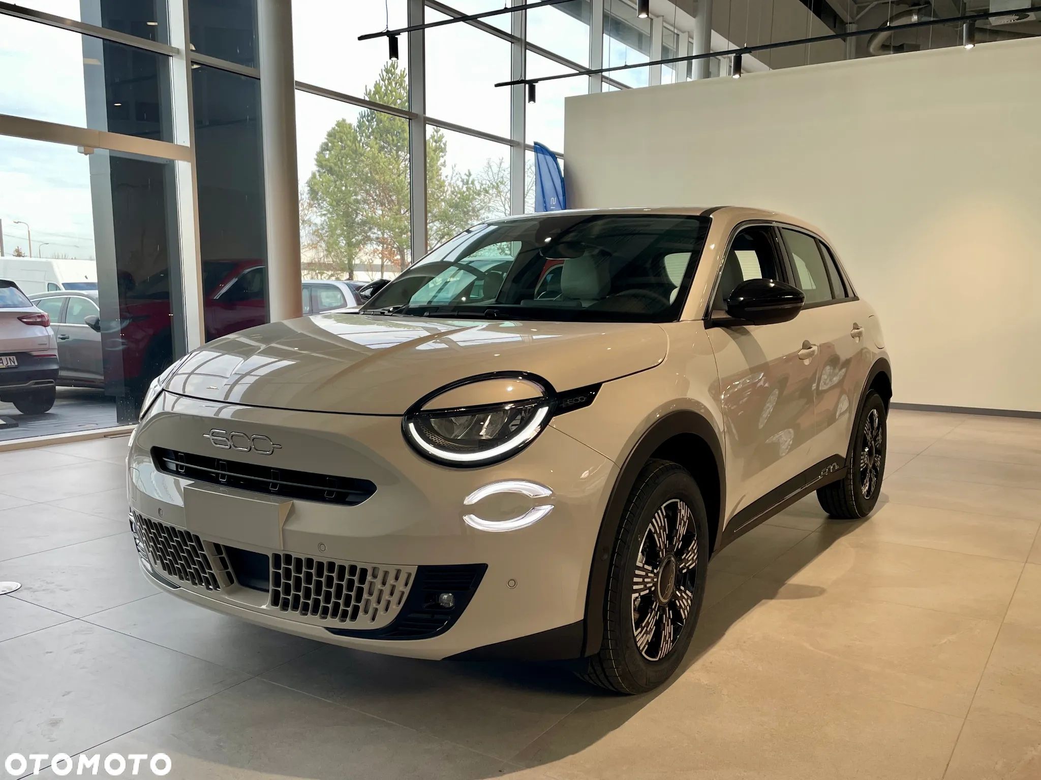 Fiat 600 1.2 Turbo Hybrid eDCT - 1