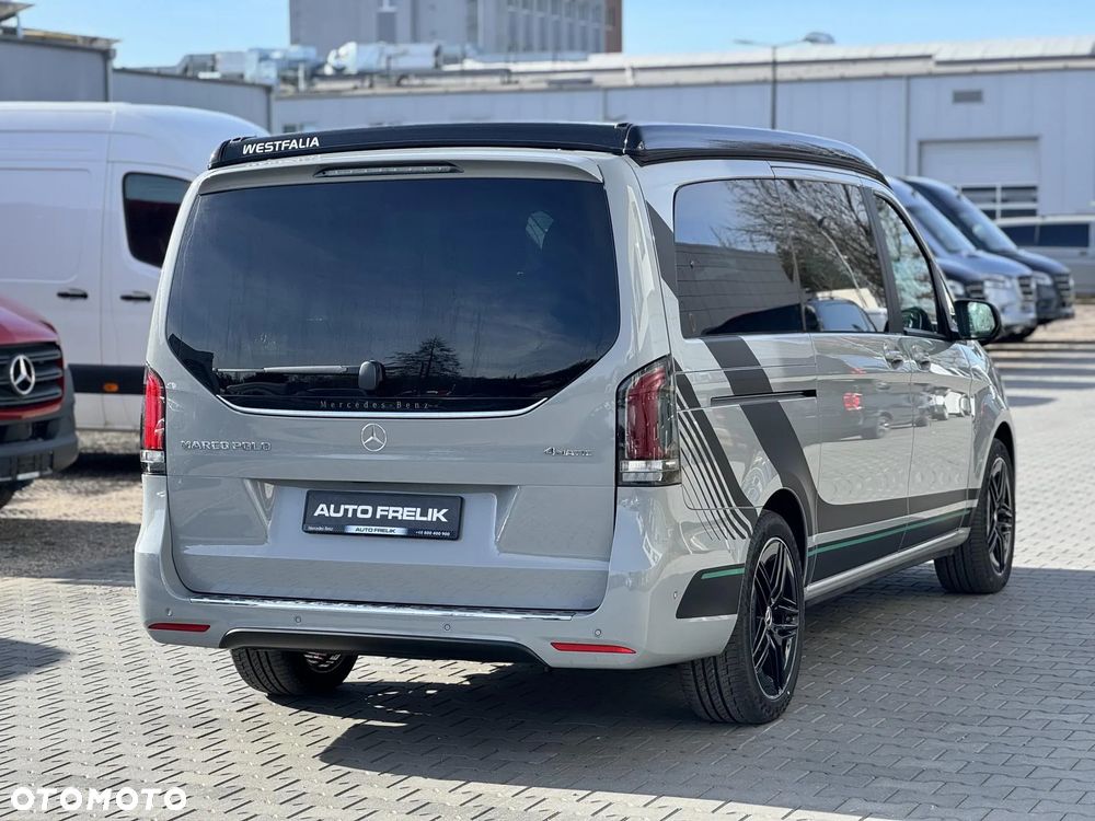 Mercedes-Benz Klasa V - 7