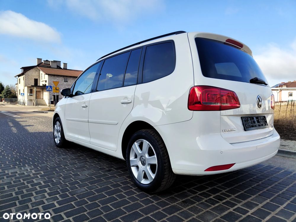 Volkswagen Touran 2.0 TDI DPF BlueMotion Technology Comfortline - 7