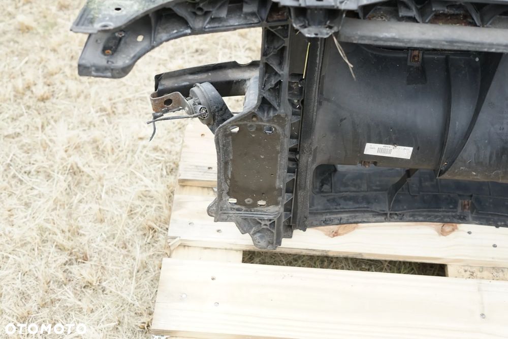 Pas przedni BMW Seria 1 E87 E88 - 9