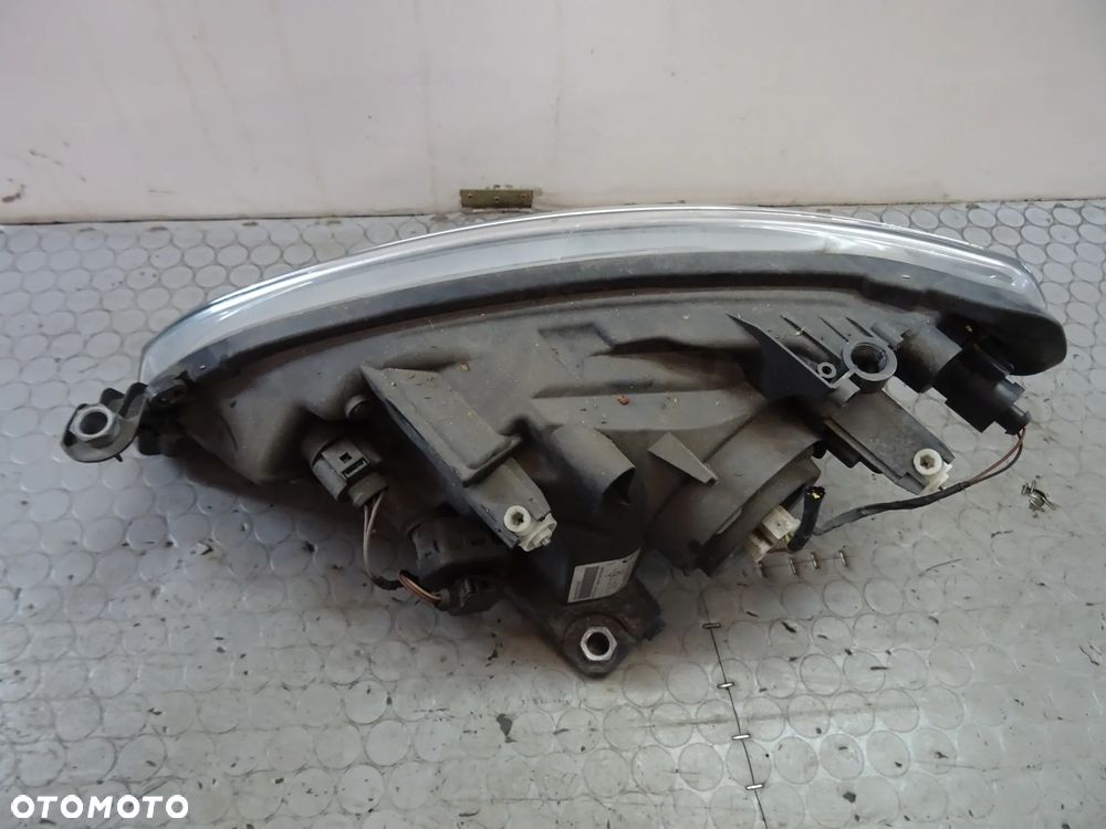 1ST941016D 1ST941015D Lampa przod H4 Skoda Cititgo czesci - 3