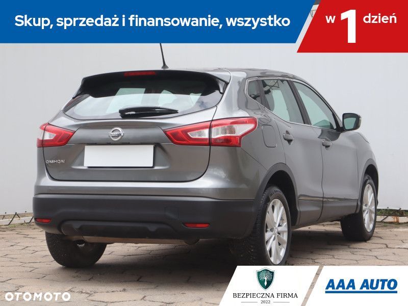 Nissan Qashqai - 7