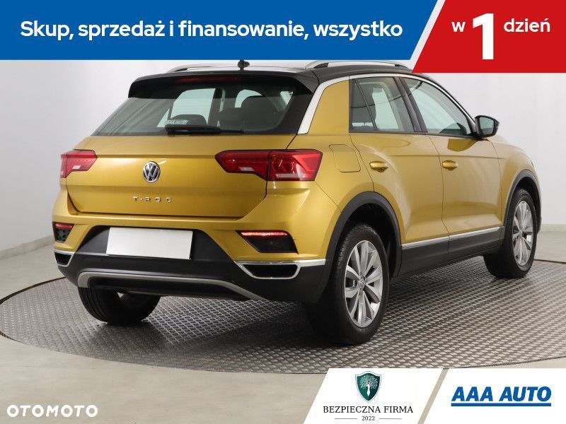 Volkswagen T-Roc - 6