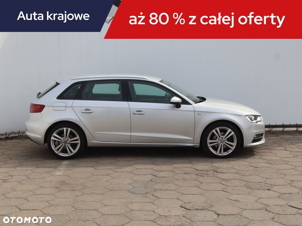 Audi A3 Sportback - 8