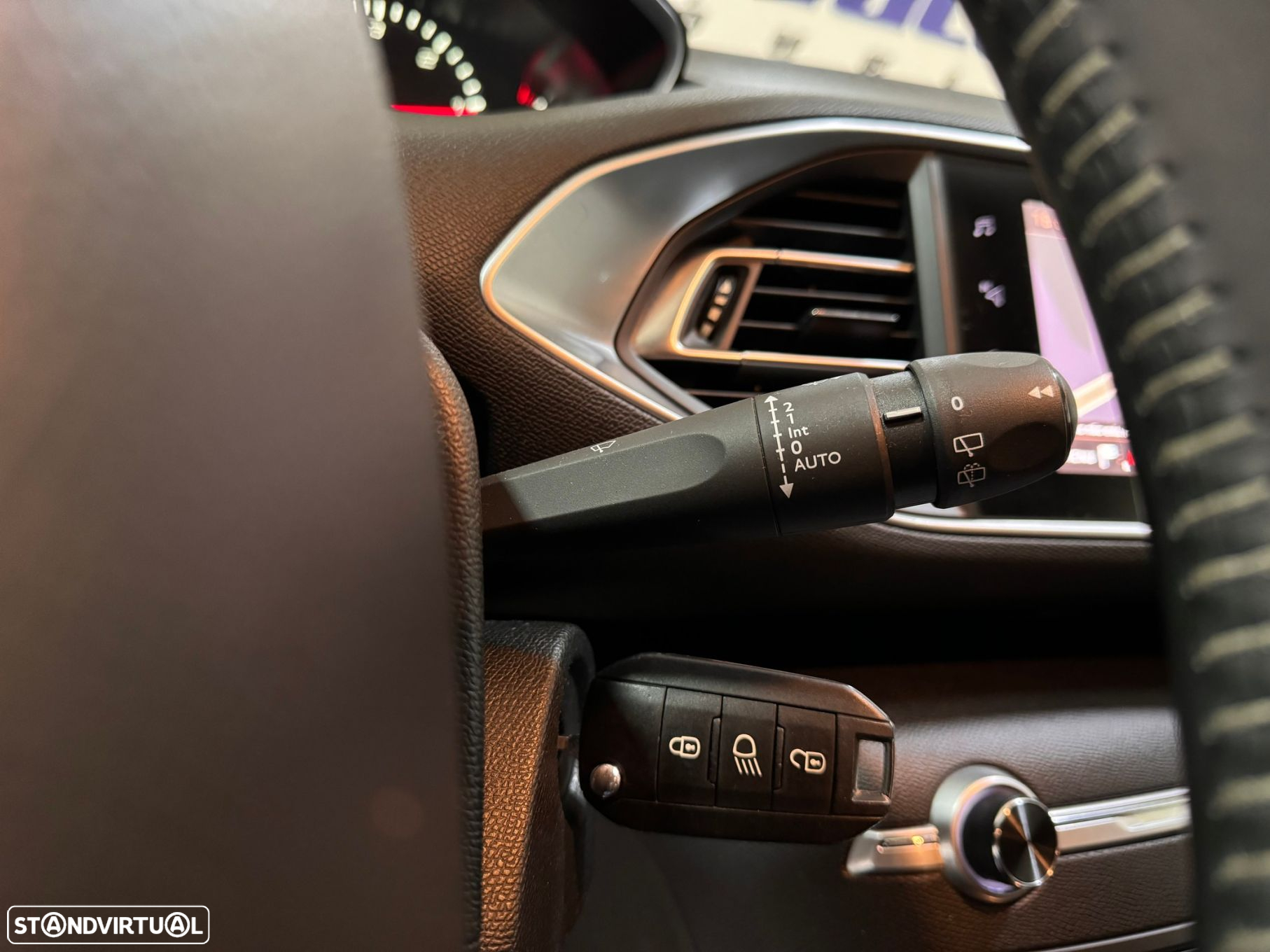 Peugeot 308 1.5 BlueHDi Style - 15
