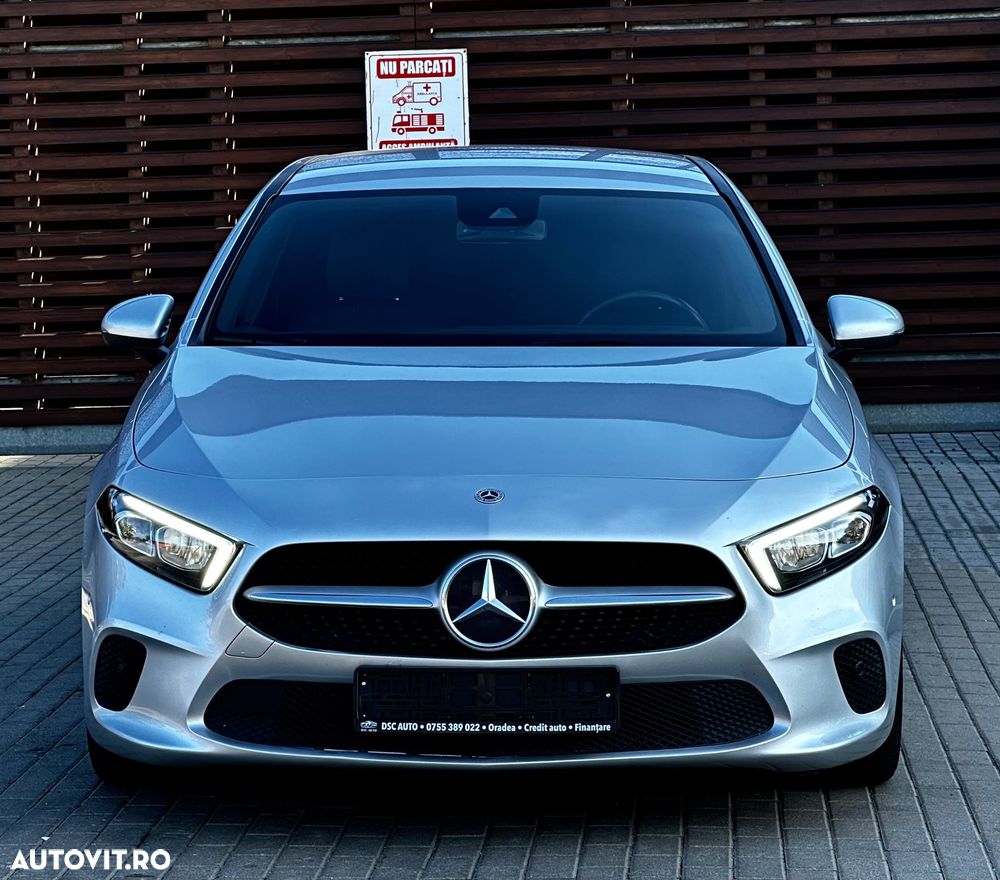 Mercedes-Benz A 180 d 8G-DCT Special Edition - 3