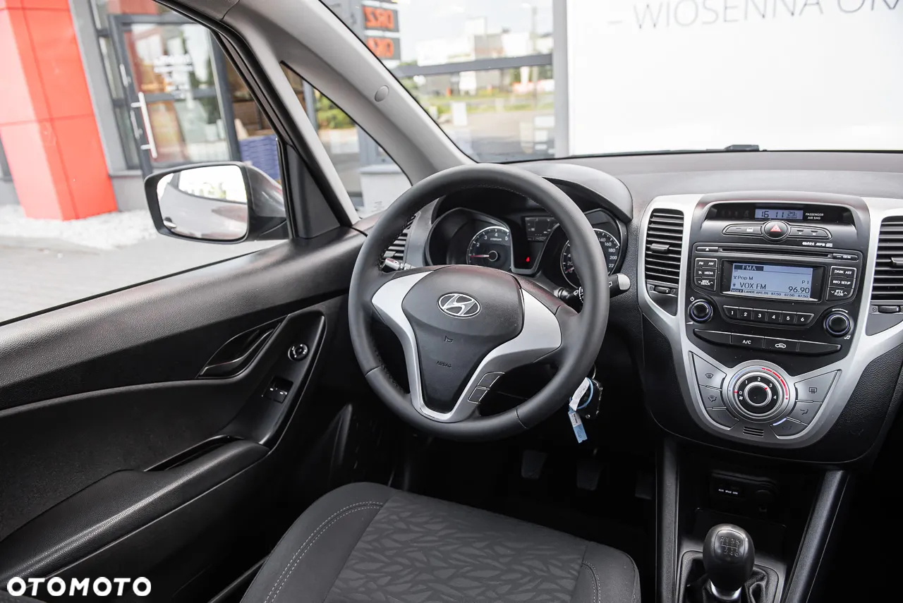 Hyundai ix20 - 22