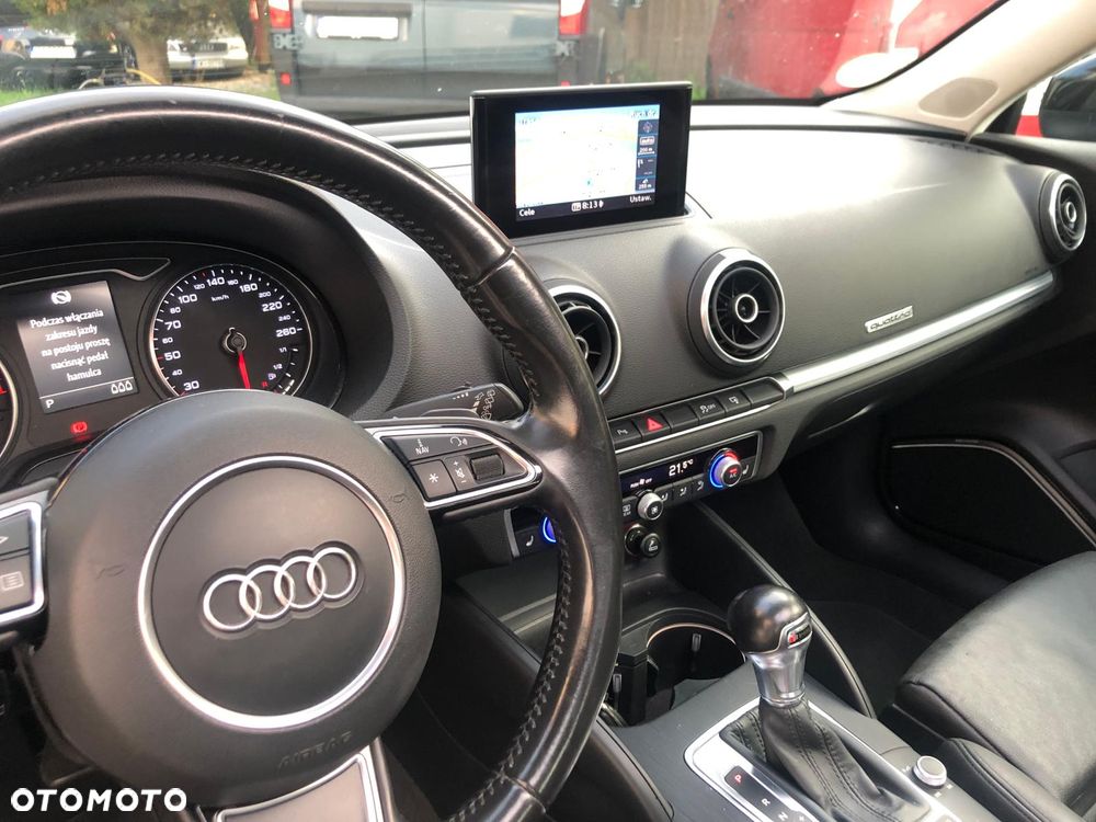 Audi A3 Sportback 2.0 TDI (clean diesel) quattro S tronic Ambiente - 11