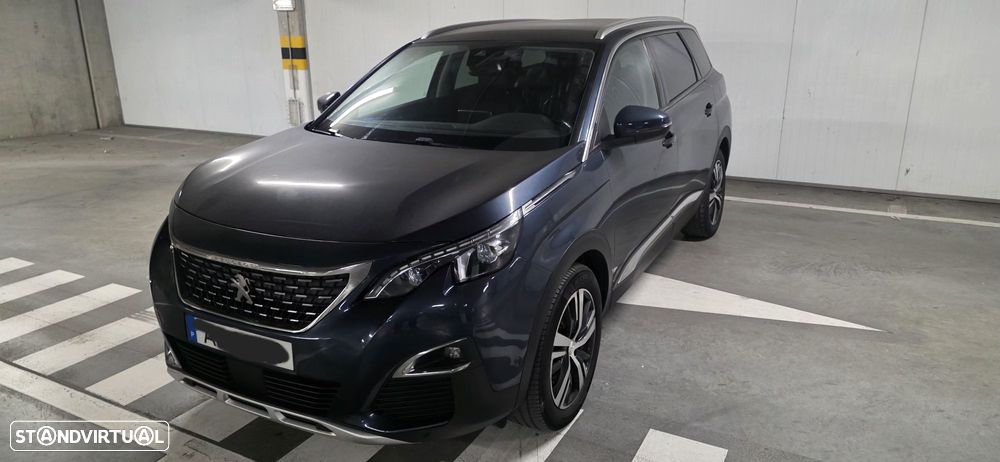 Peugeot 5008 2018 photo 2
