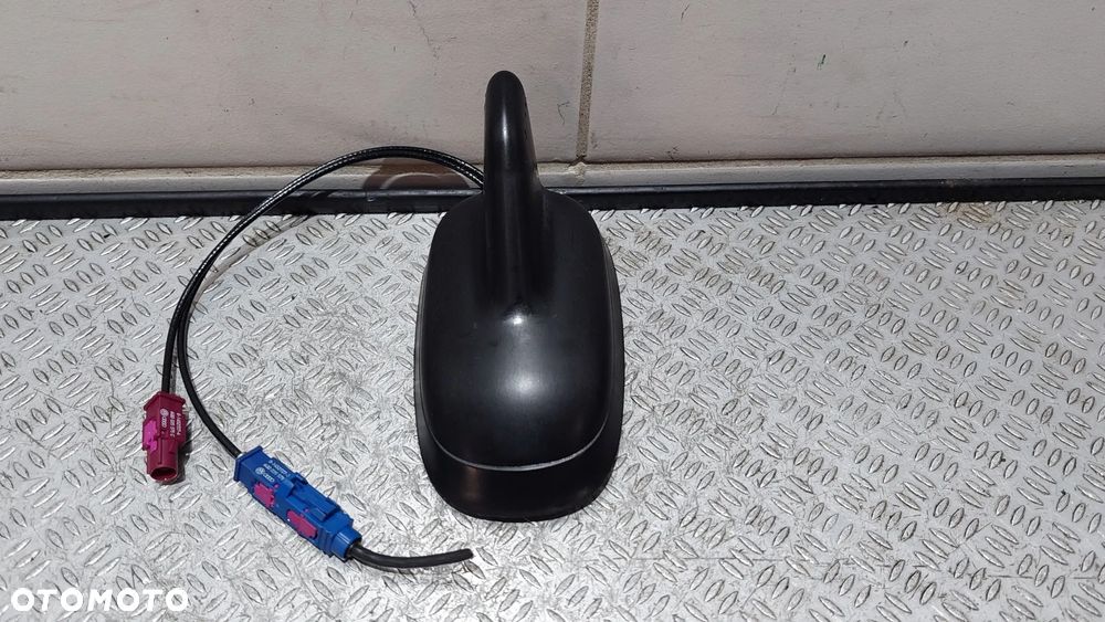 ANTENA DACHOWA ORYGINAŁ SKODA SUPER B R2012 NR 3C0035507N - 1