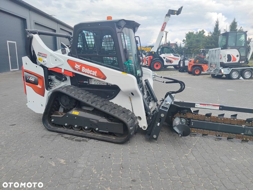 Bobcat T66 - 16