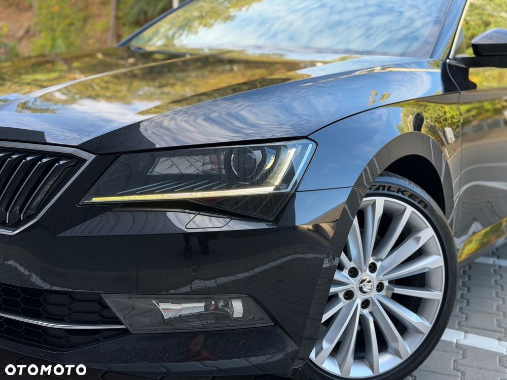 Skoda Superb 2.0 TDI 4x4 DSG Ambition - 17