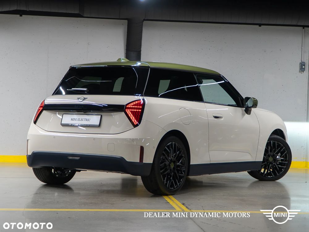 MINI Cooper E Paul Smith Edition Trim - 5