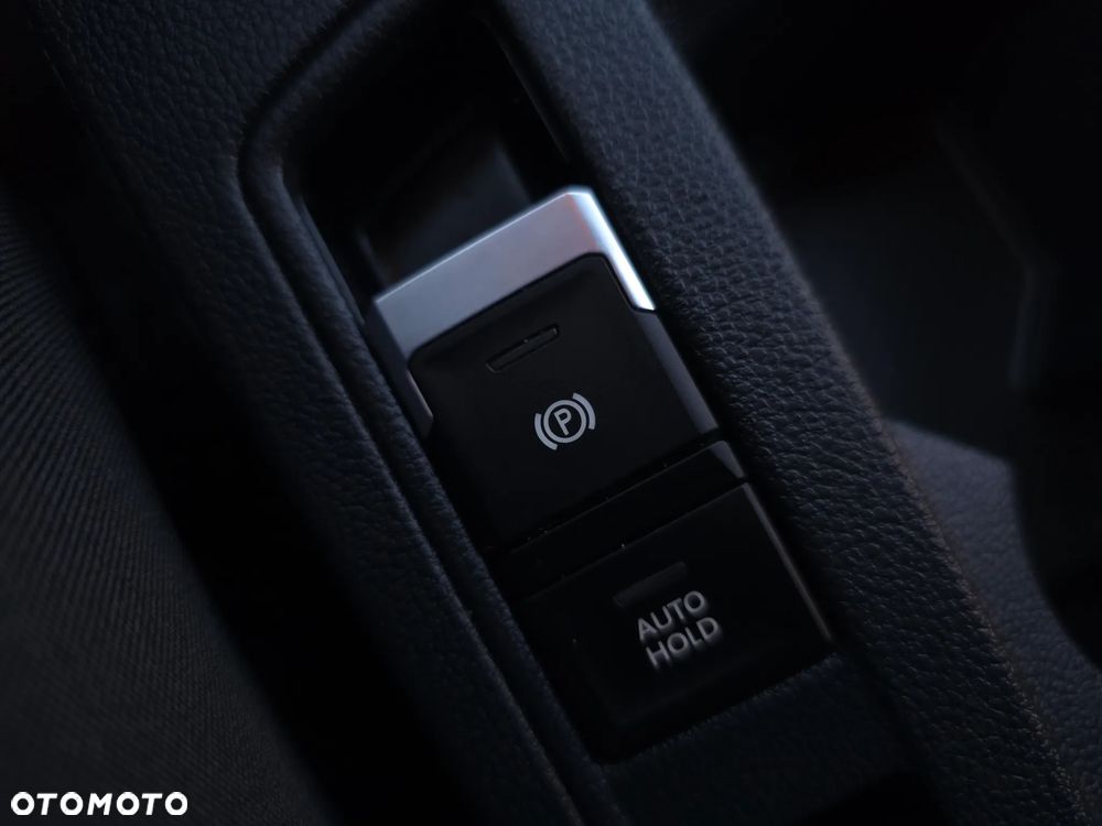 Volkswagen T-Roc 1.0 TSI Life - 22