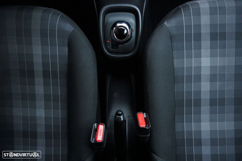 Peugeot 108 1.0 VTi Active ETG5 - 32